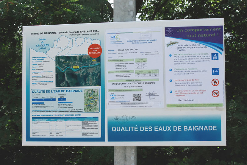 Six panneaux de sensibilisation aux bons usages de la rivière  Drôme Saillans