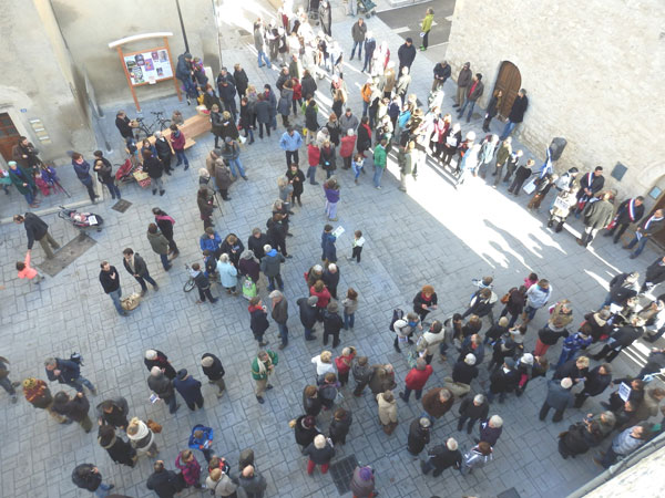 rassemblement-contre-la-barbarie-saillans-11janvier-2